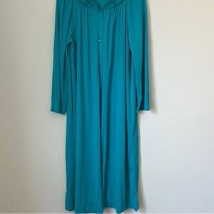 Elegant Teal Women's Robe